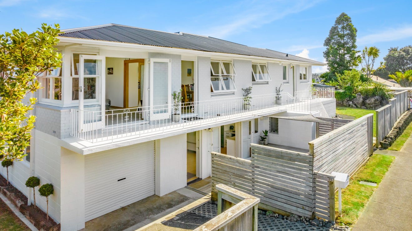 12 Jubilee Avenue, Onehunga, Auckland - Carousel 1