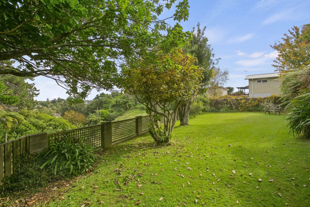 288E Mangorei Road, Merrilands, New Plymouth - Carousel 1