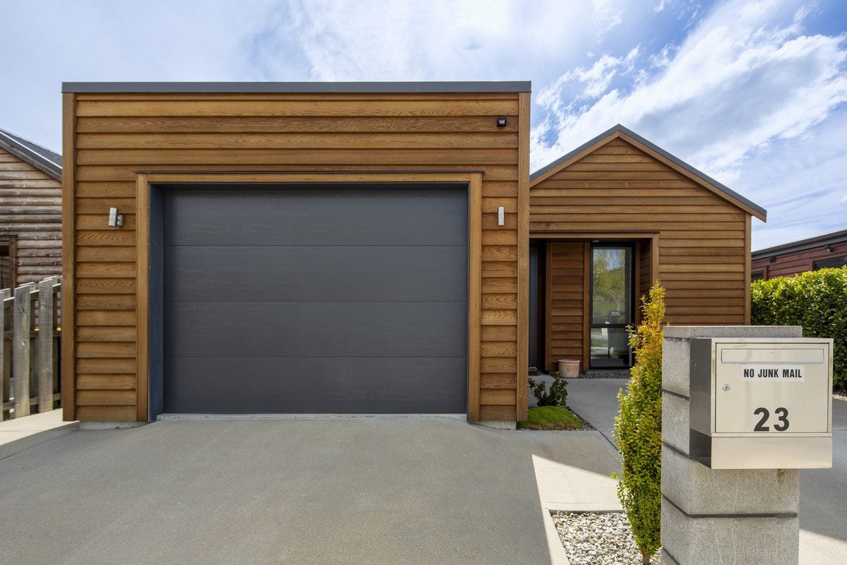 23 Lauder Street, Lake Hayes, Queenstown - Carousel 2