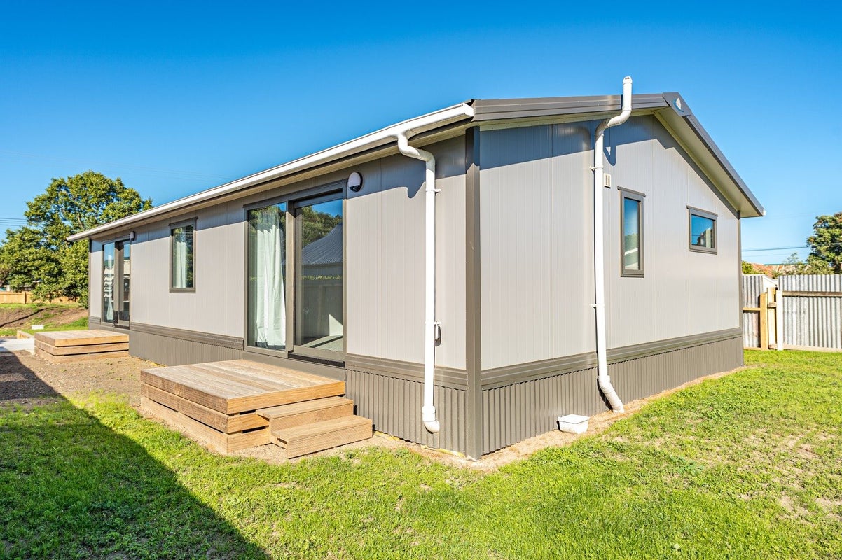 19 Karewa Street, Castlecliff, Whanganui - Carousel 1