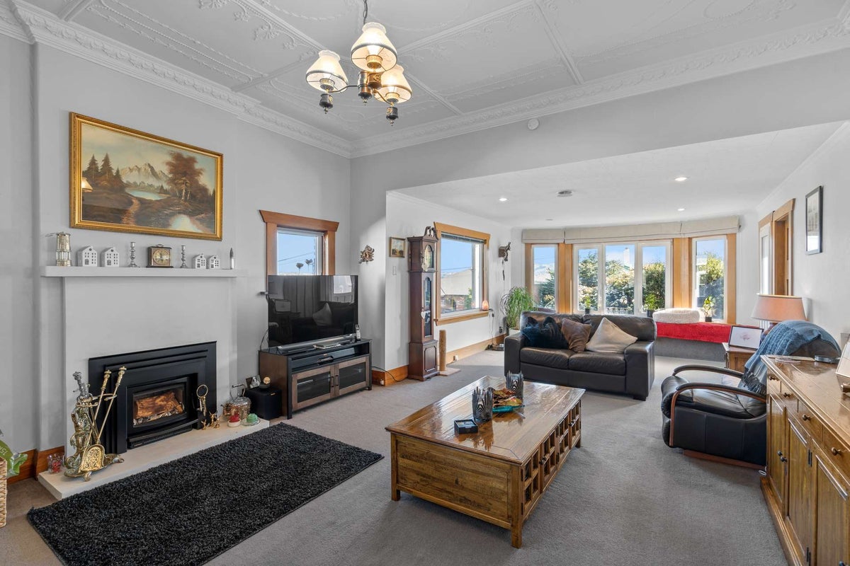 24 Stirling Street, Andersons Bay, Dunedin - Carousel 2