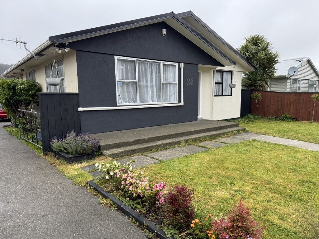 28 Hamstead Street, Wainuiomata, Lower Hutt - Carousel 2