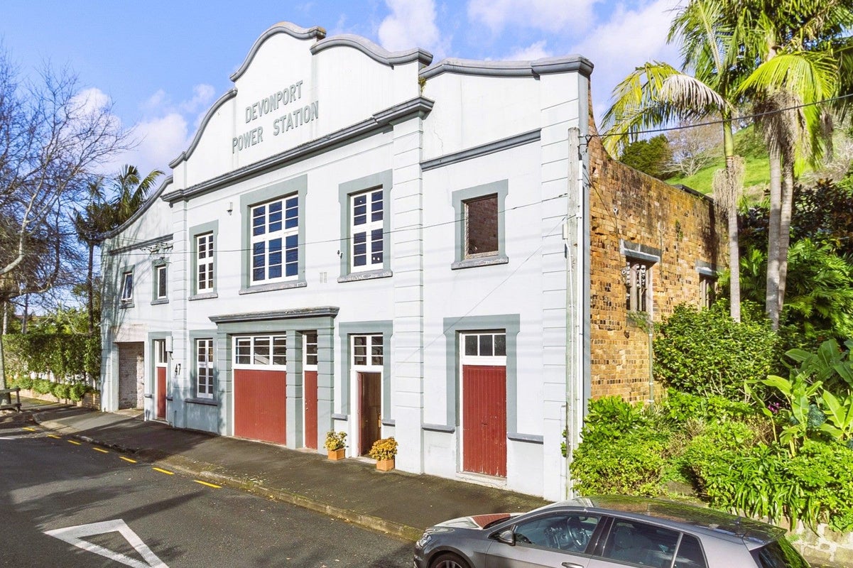 1/47 Church Street, Devonport, Auckland - Carousel 1