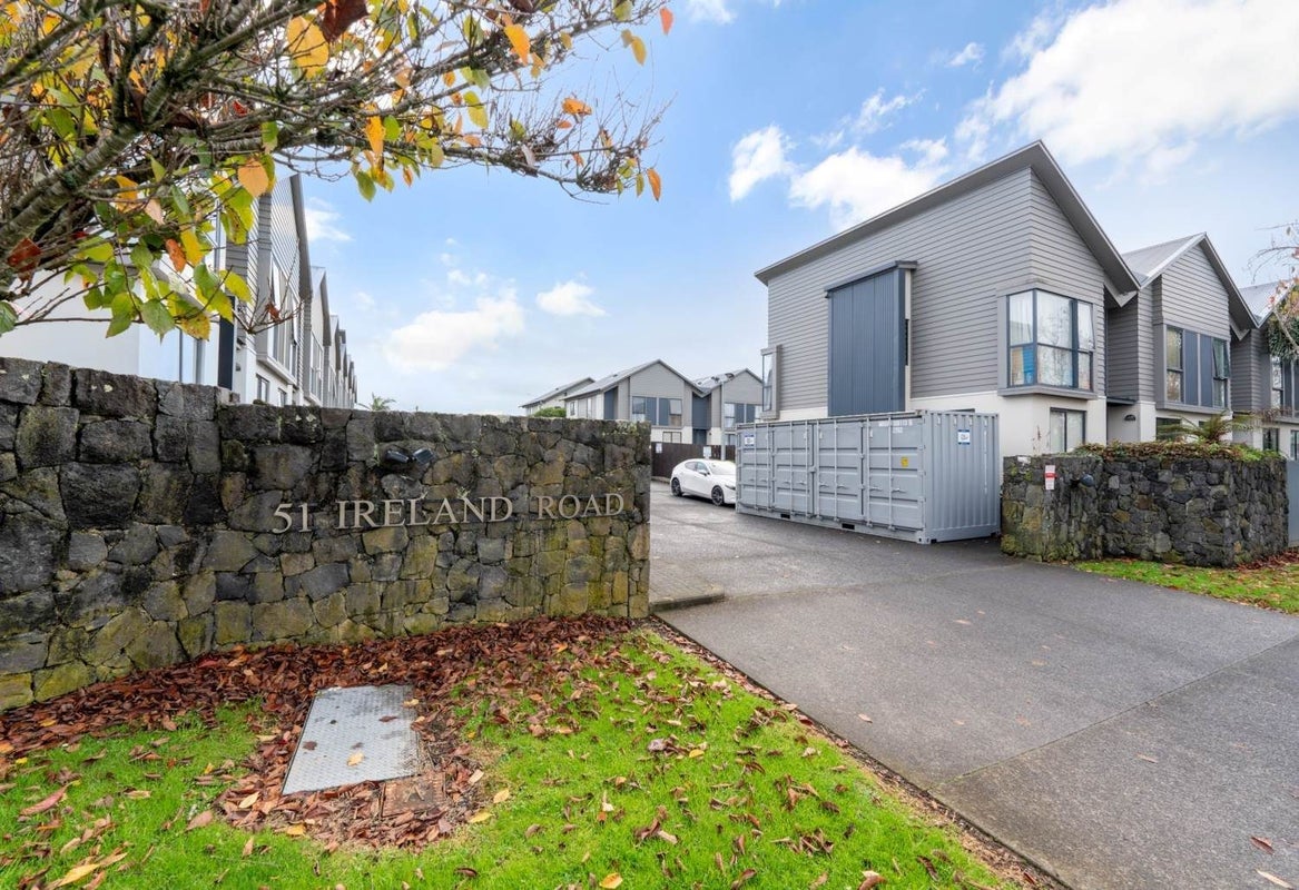 43/51 Ireland Road, Panmure, Auckland - Carousel 2