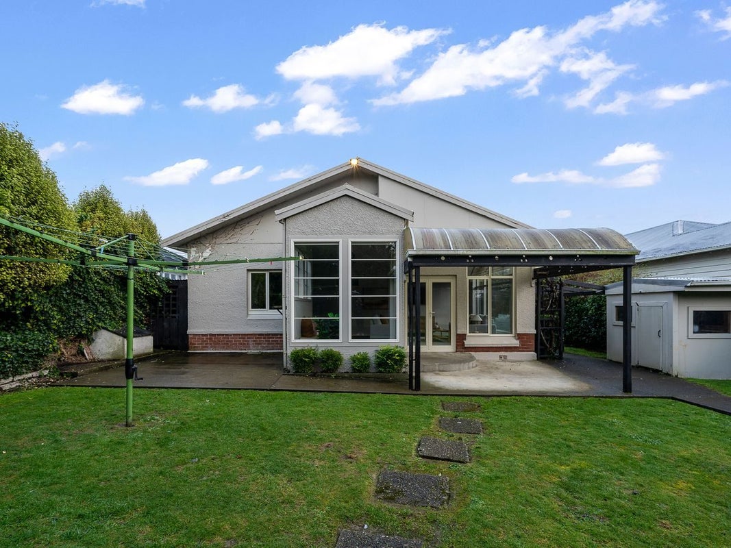 2 Holywood Lane, Gladstone, Invercargill - Carousel 1