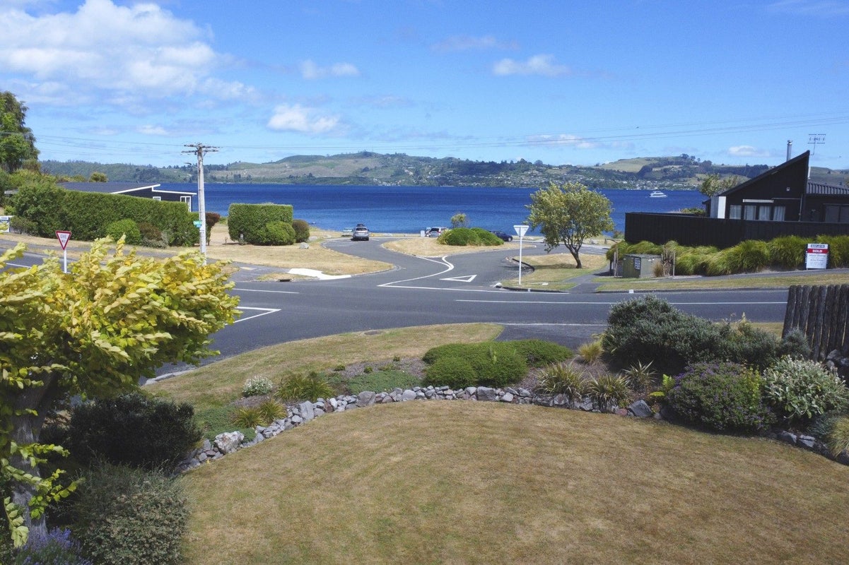 36 Rainbow Drive, Rainbow Point, Taupo - Carousel 34