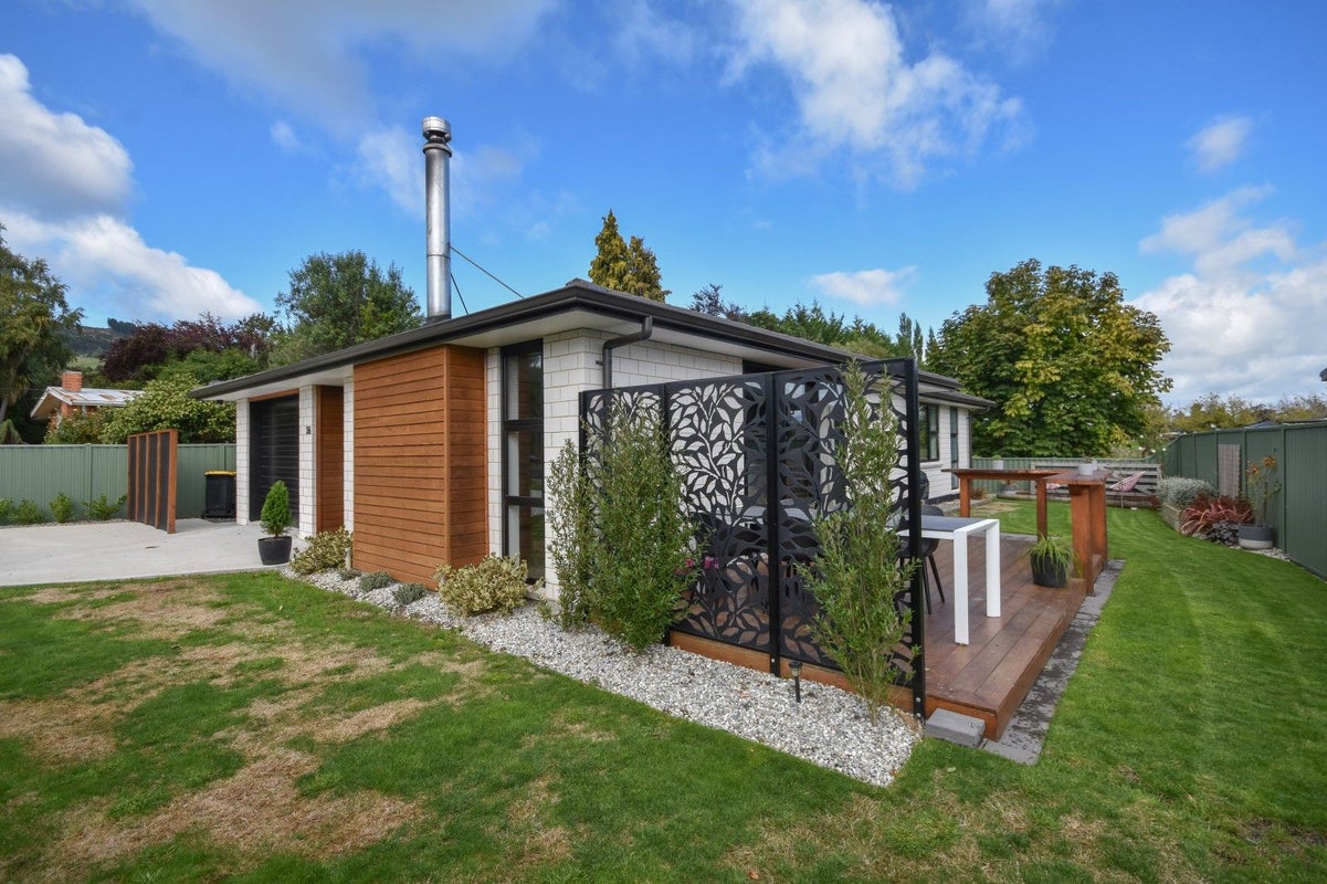 36 Elizabeth Avenue, East Taieri, Mosgiel - Carousel 1