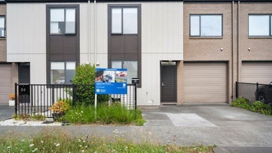 56 Whimbrel Road, Flat Bush, Auckland - Carousel 1