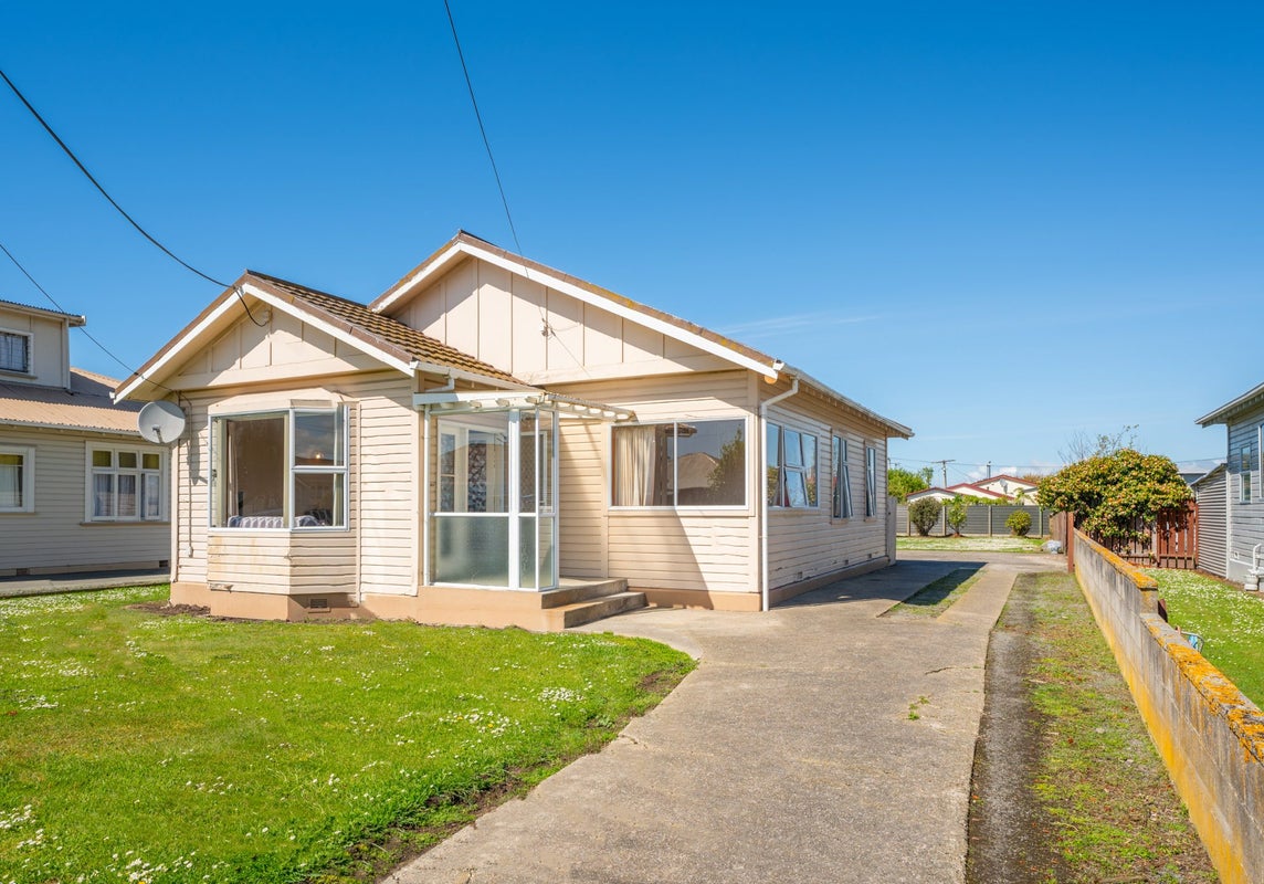 29 Teviot Street, Oamaru North, Oamaru - Carousel 1