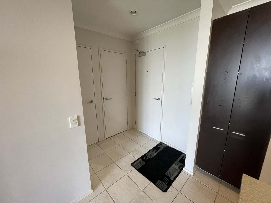 4J/160 Symonds Street, Grafton, Auckland - Carousel 2