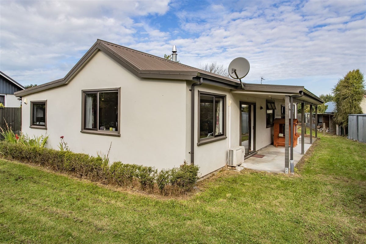 32 Canterbury Street, Ashley, Rangiora - Carousel 2