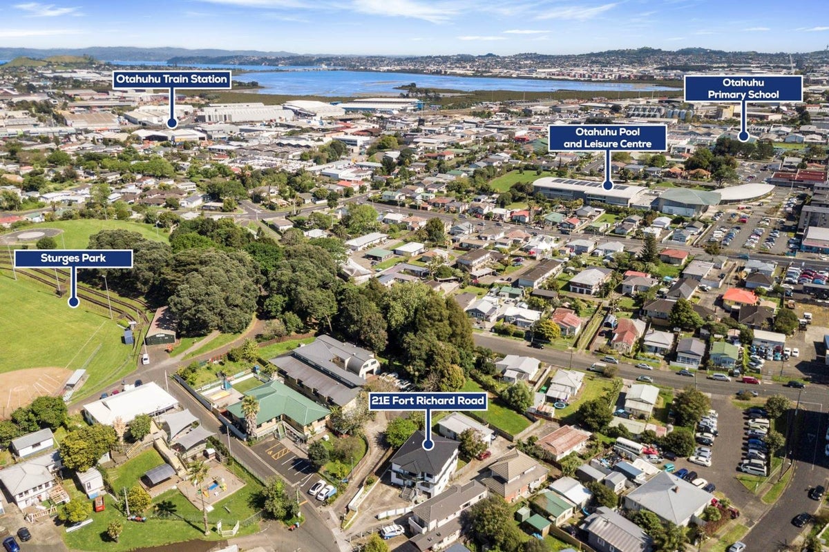 21E Fort Richard Road, Otahuhu, Auckland - Carousel 23