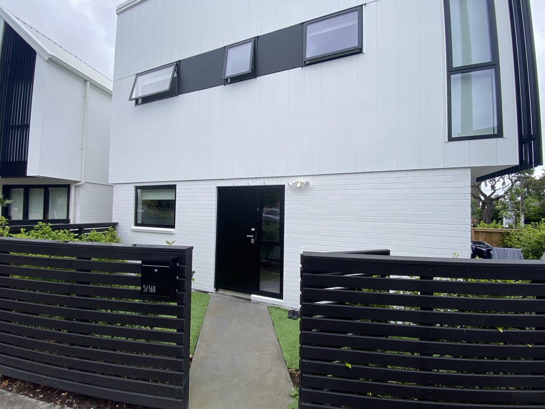 5/168 Rosebank Road, Avondale, Auckland - Carousel 13