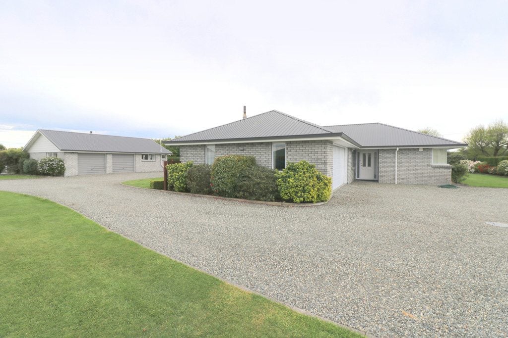 8 Mcauley Place, Waikiwi, Invercargill - Carousel 1