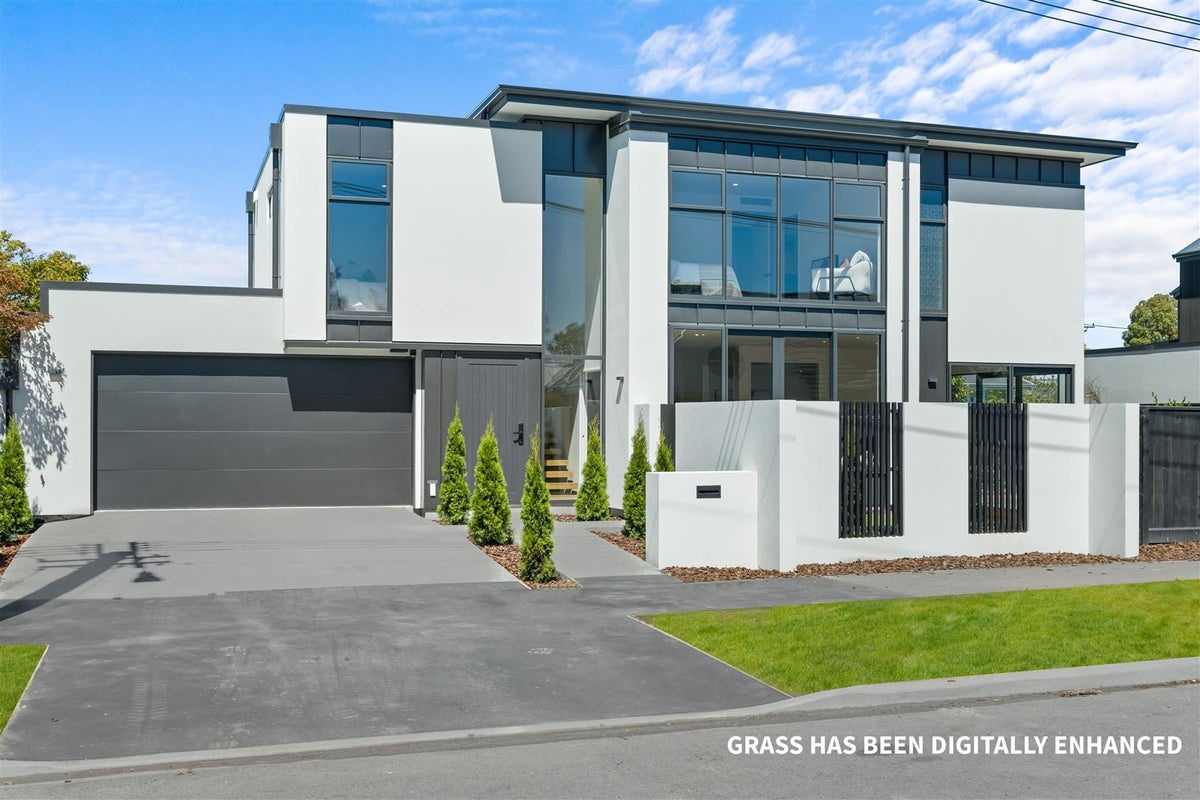 4 Daresbury Lane, Fendalton, Christchurch - Carousel 1