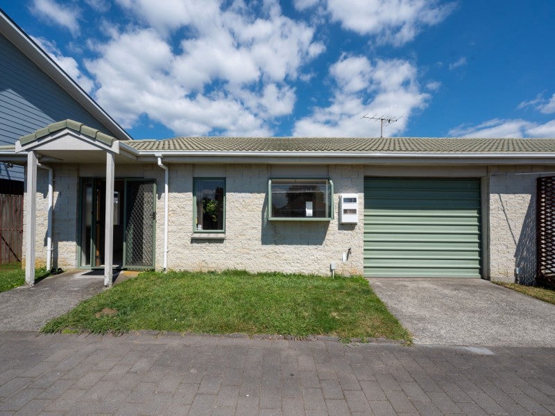 6B King Street, Victoria, Rotorua - Carousel 1