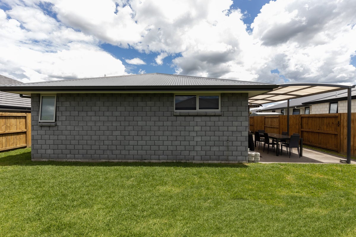 16 Tuaia Street, Pyes Pa, Tauranga - Carousel 3