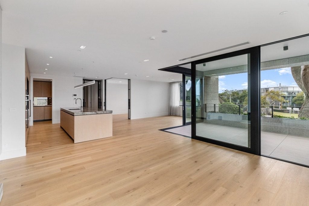 1 Stephen Avenue, Henderson, Auckland - Carousel 2