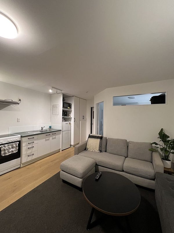 2/4 Wynyard Road, Mount Eden, Auckland - Carousel 2