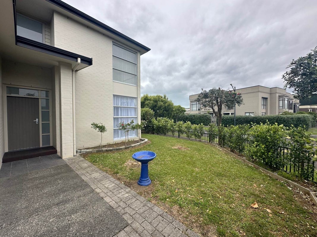 49 Tephra Boulevard, Stonefields, Auckland - Carousel 24
