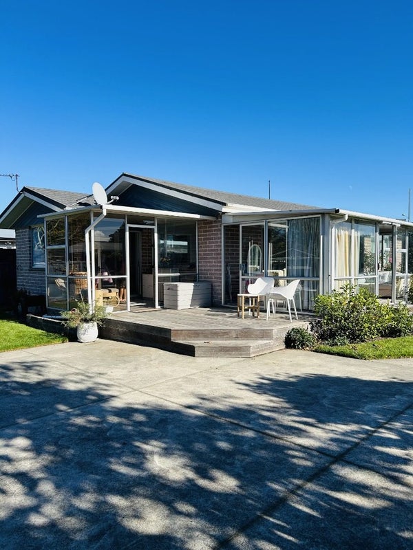 41 Warren Crescent, Hillmorton, Christchurch - Carousel 2