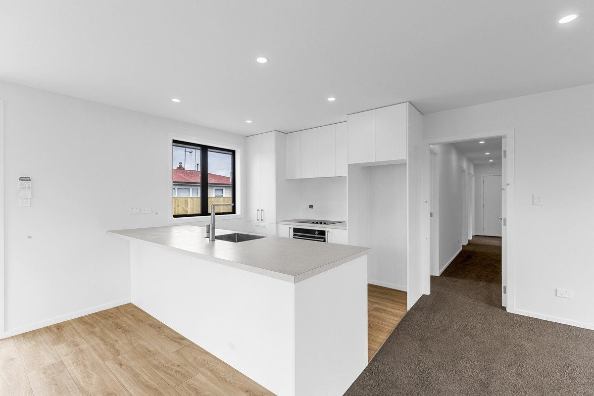 444 Tremaine Avenue, Takaro, Palmerston North - Carousel 2