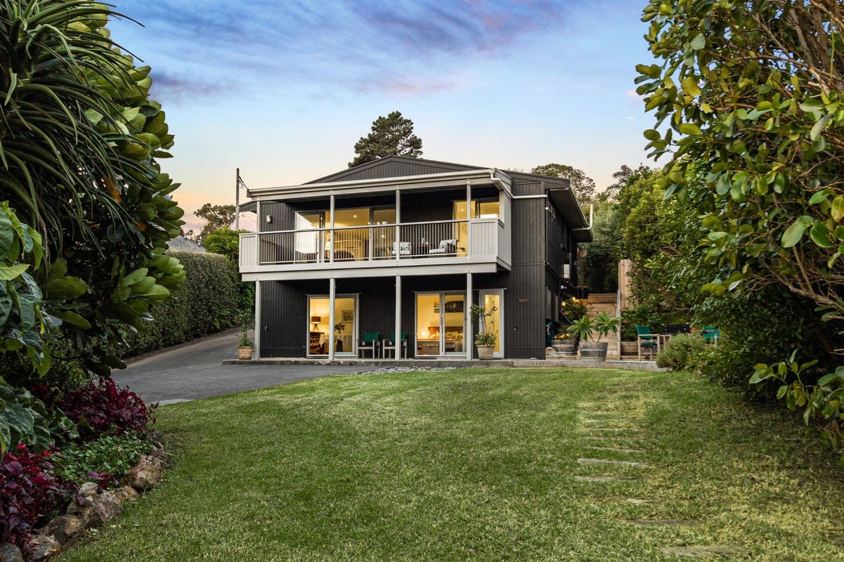 1/445 Sea View Road, Waiheke Island, Auckland - Carousel 1