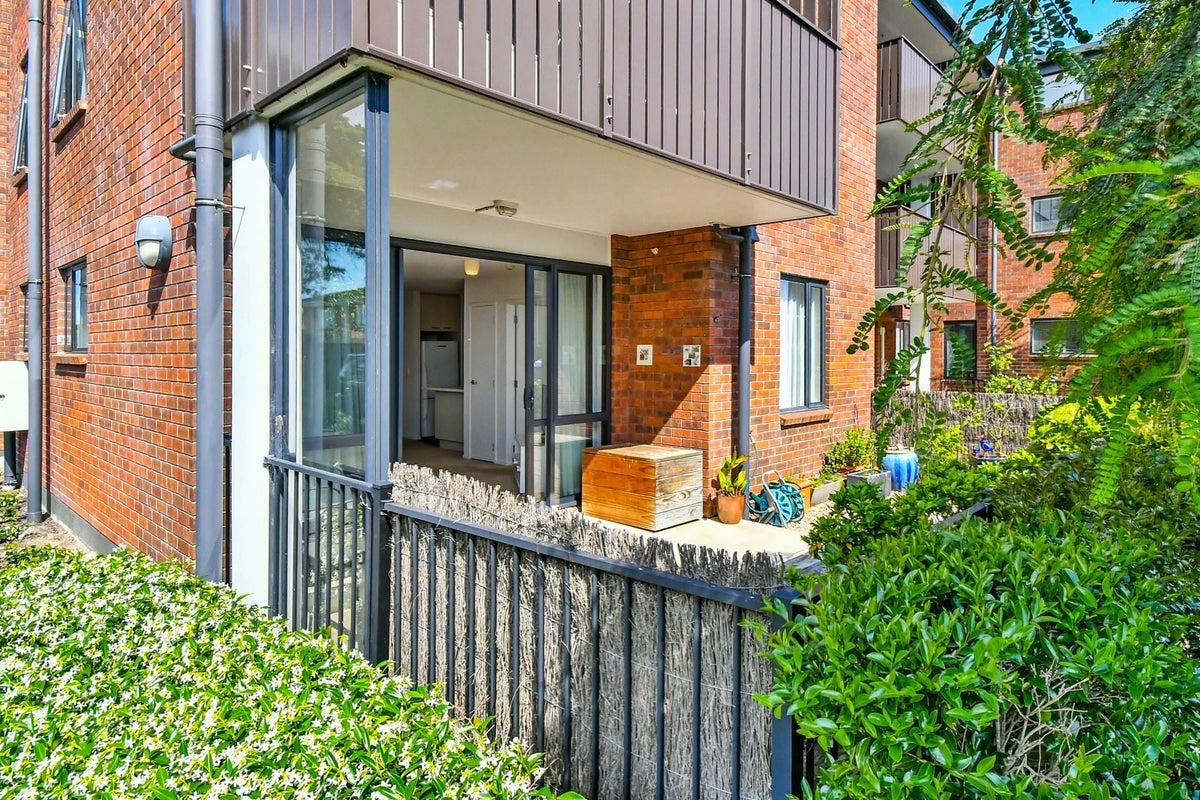 24/128 St George Street, Papatoetoe, Auckland - Carousel 2