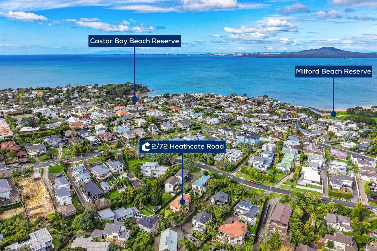 2/72 Heathcote Road, Castor Bay, North Shore City, Auckland - Carousel 30