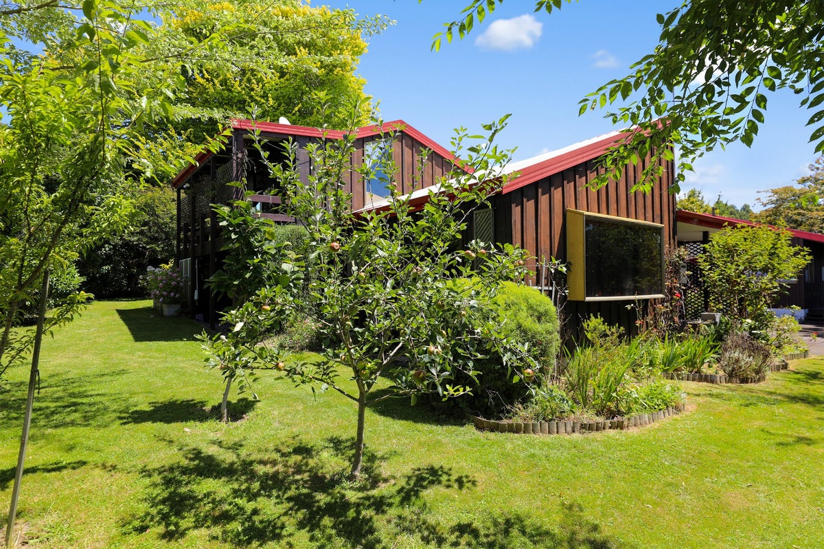 3 Wychwood Crescent, Springfield, Rotorua - Carousel 11