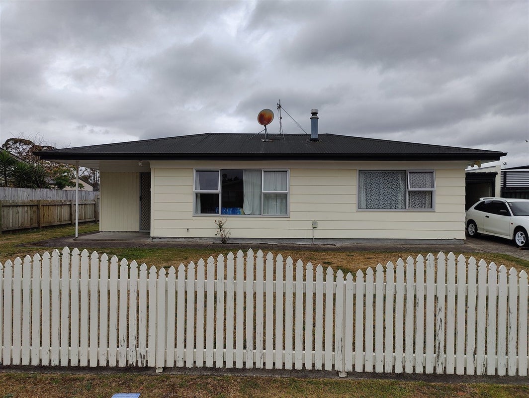 9 Durham Street, Nawton, Hamilton - Carousel 1