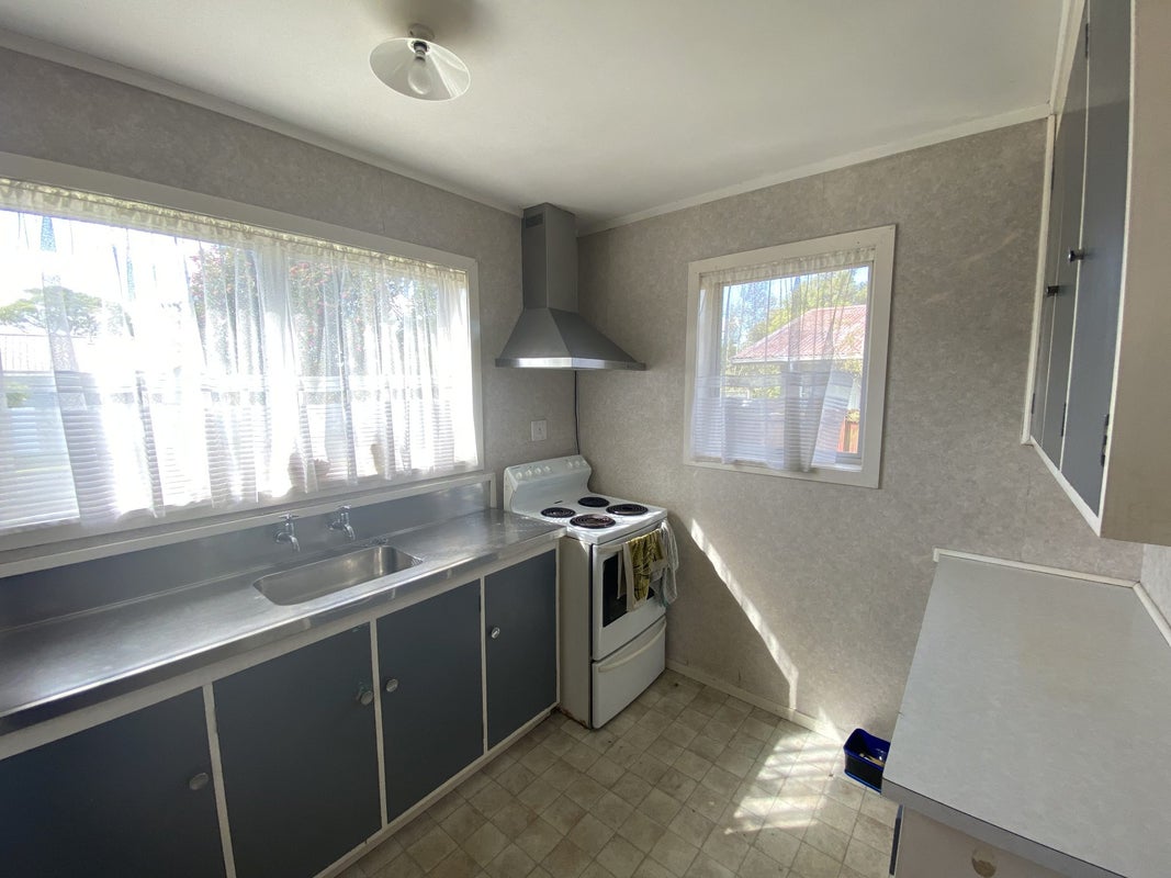 11 Arkle Place, Nawton, Hamilton - Carousel 2