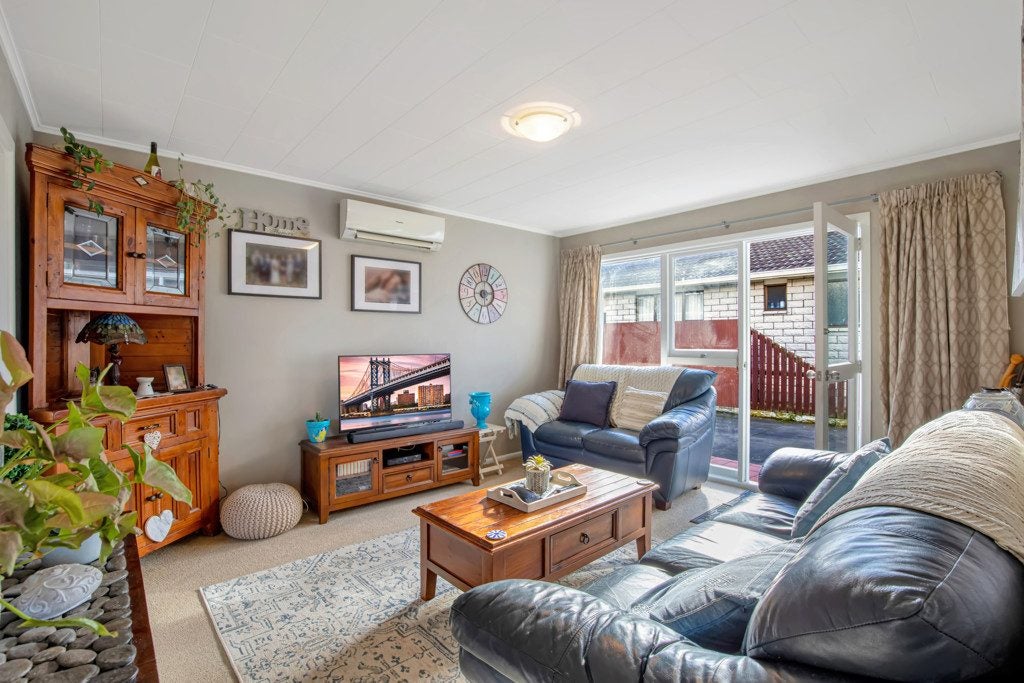 11A Scotswood Place, Rangiora, Rangiora - Carousel 2