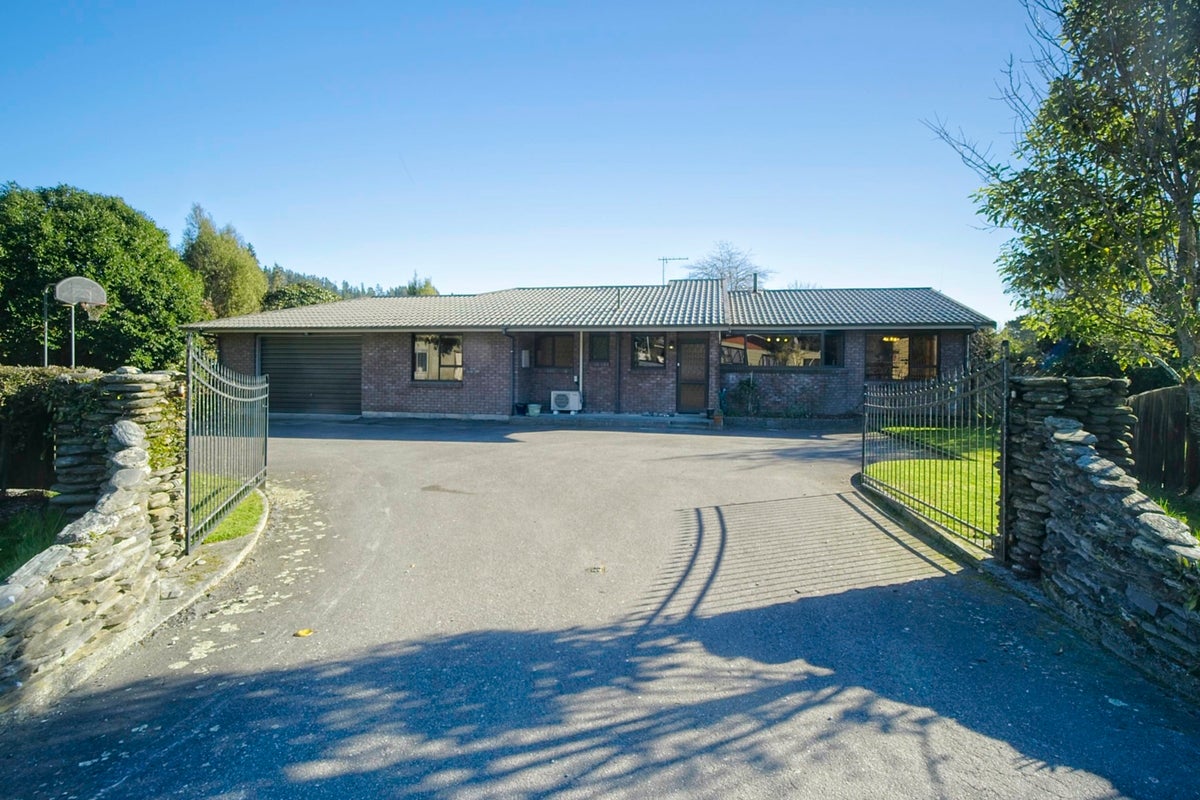 262 Kaniere Road, Kaniere, Hokitika - Carousel 2