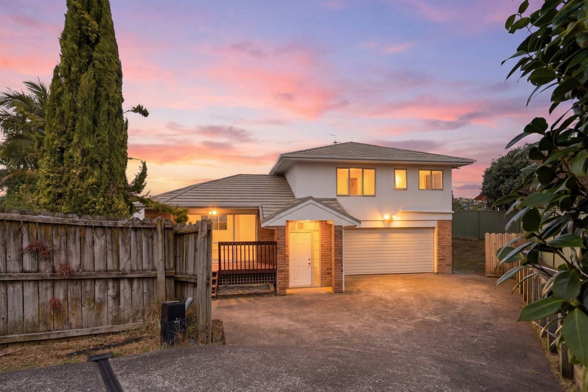 268C Wairau Road, Glenfield, Auckland - Carousel 1