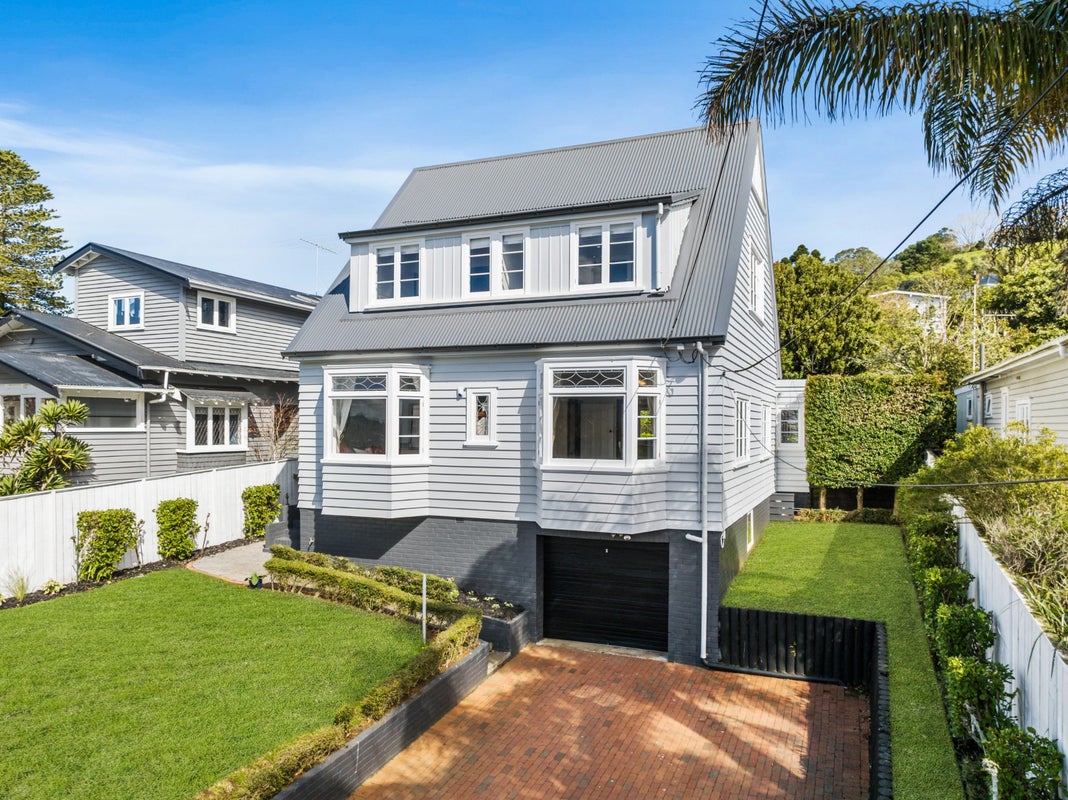 113 Mount Albert Road, Mount Albert, Auckland - Carousel 2