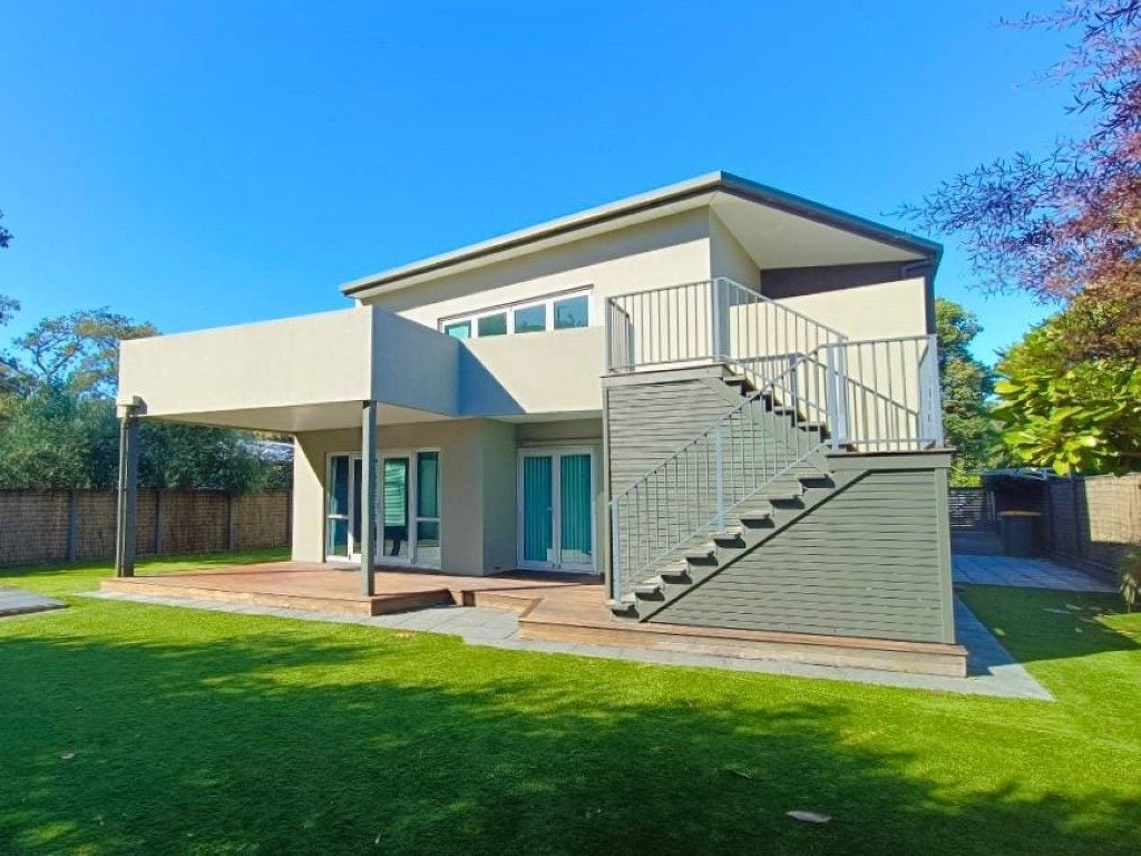 1 Airlie Road, Plimmerton, Porirua - Carousel 2