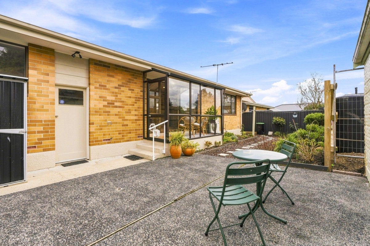 8B Mure Street, Mosgiel, Dunedin, Otago - Carousel 1