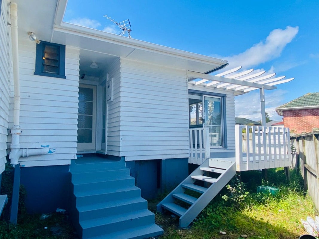 30 Haughey Avenue, Three Kings, Auckland - Carousel 13