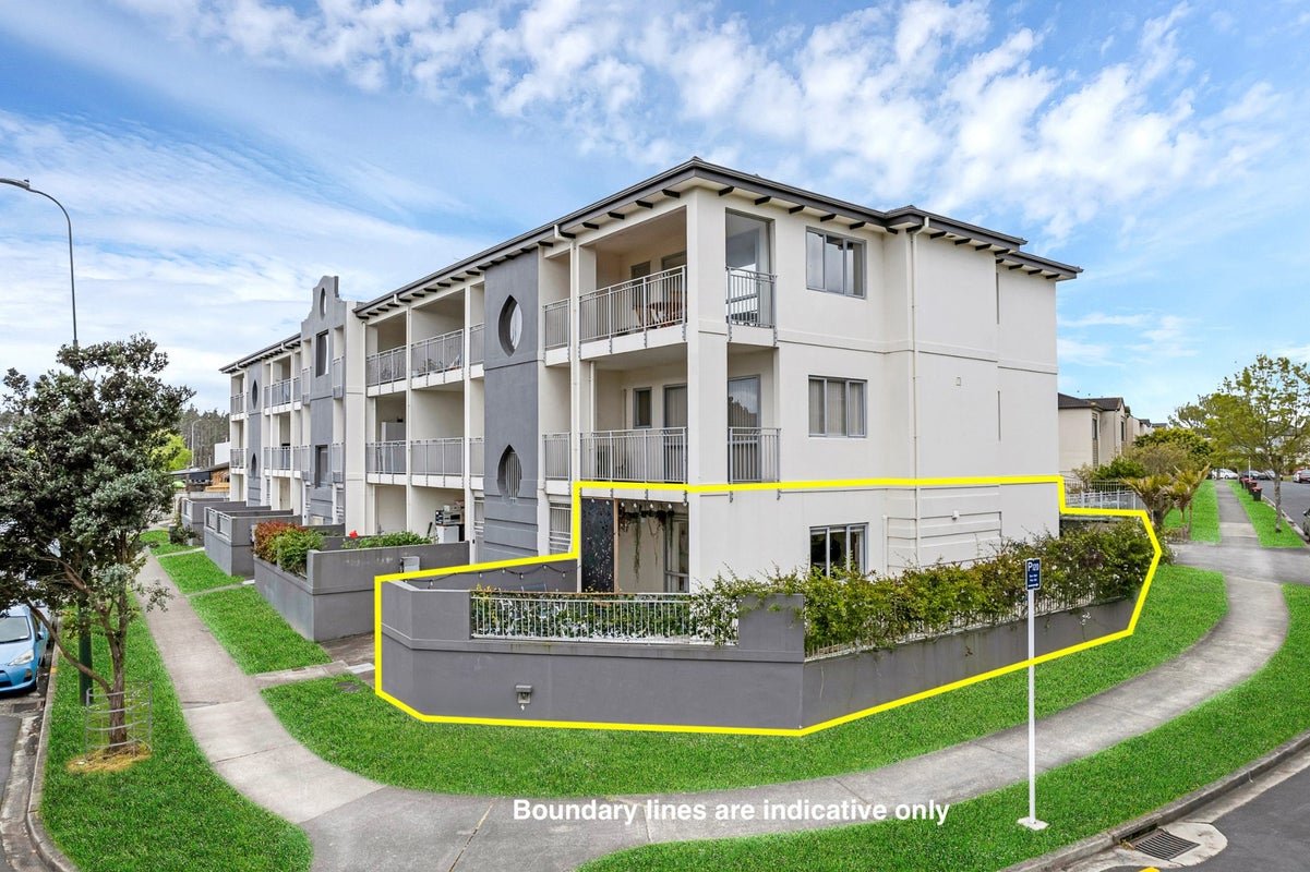 101/75 Michael Jones Drive, Flat Bush, Auckland - Carousel 1