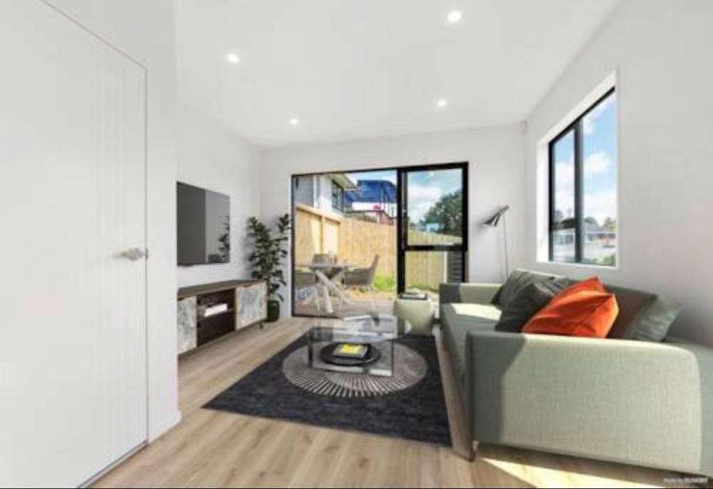 67A Divich Avenue, Te Atatu South, Auckland - Carousel 2