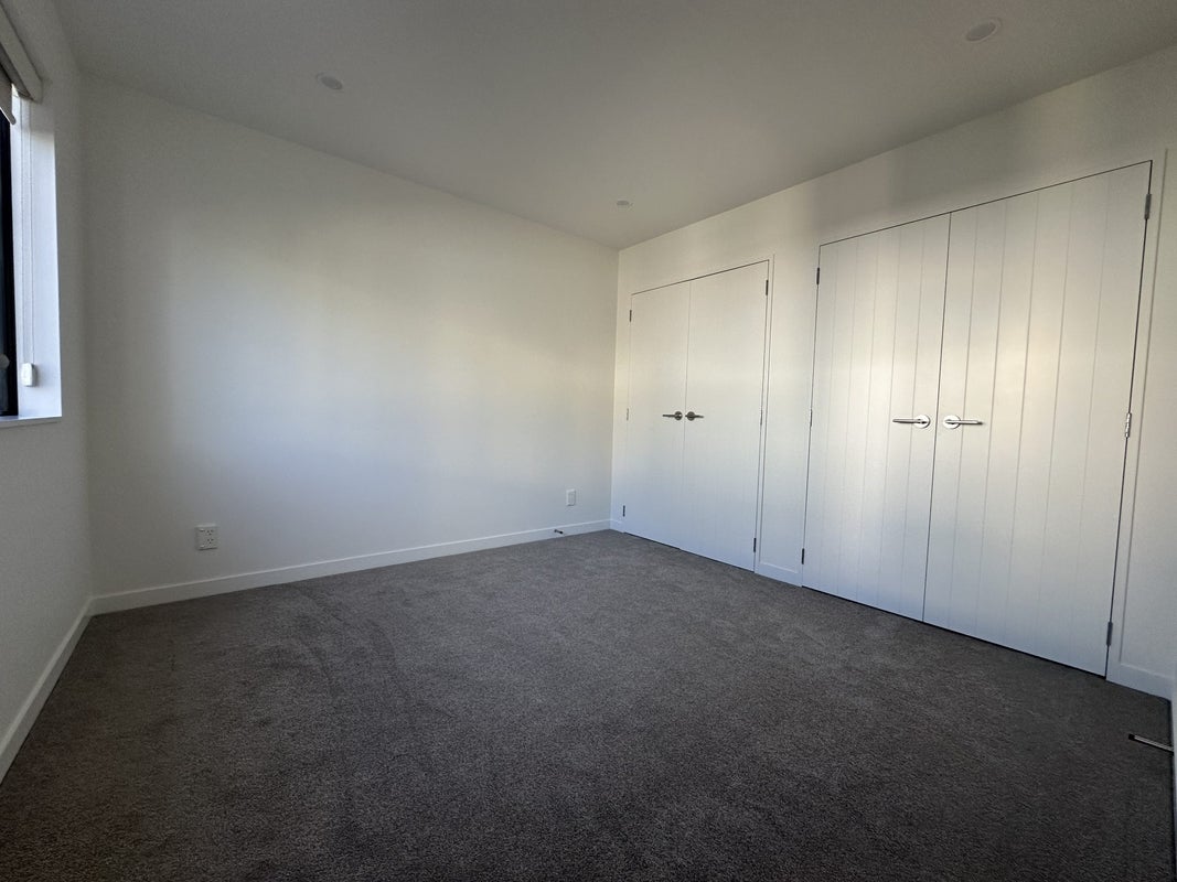 31C Diana Drive, Glenfield, Auckland - Carousel 17
