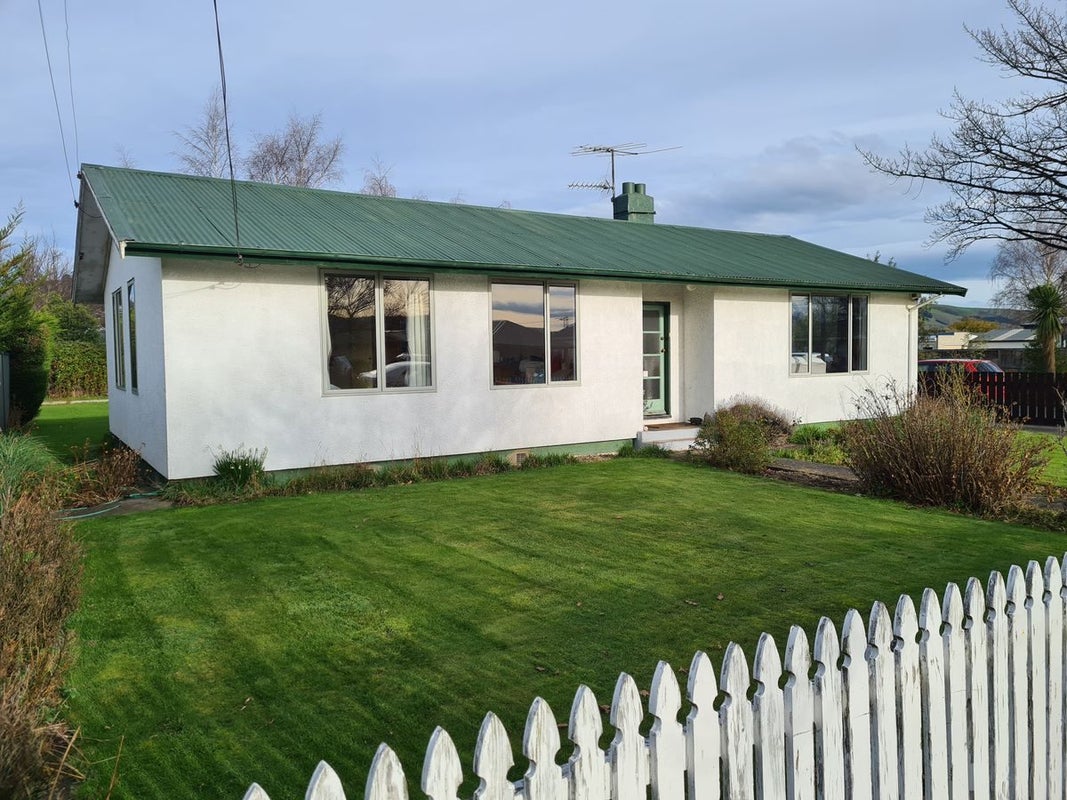 17 Ayr Street, Mosgiel, Mosgiel - Carousel 32