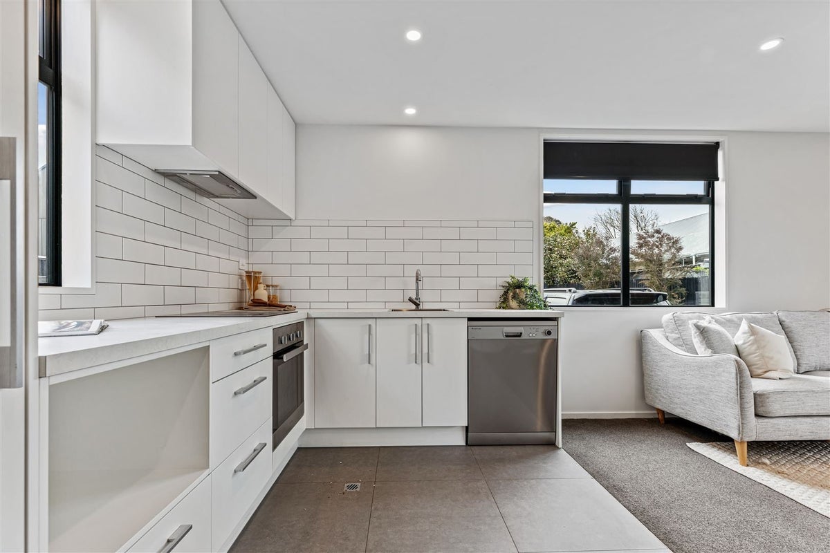 4/48 Mathesons Road, Phillipstown, Christchurch - Carousel 2