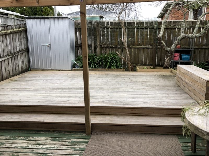 73A Target Road, Totara Vale, Auckland - Carousel 2