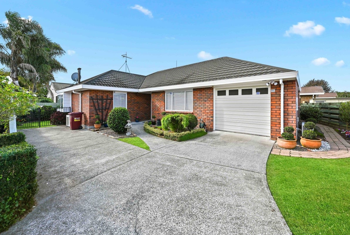 69B Ascot Road, Chartwell, Hamilton - Carousel 1