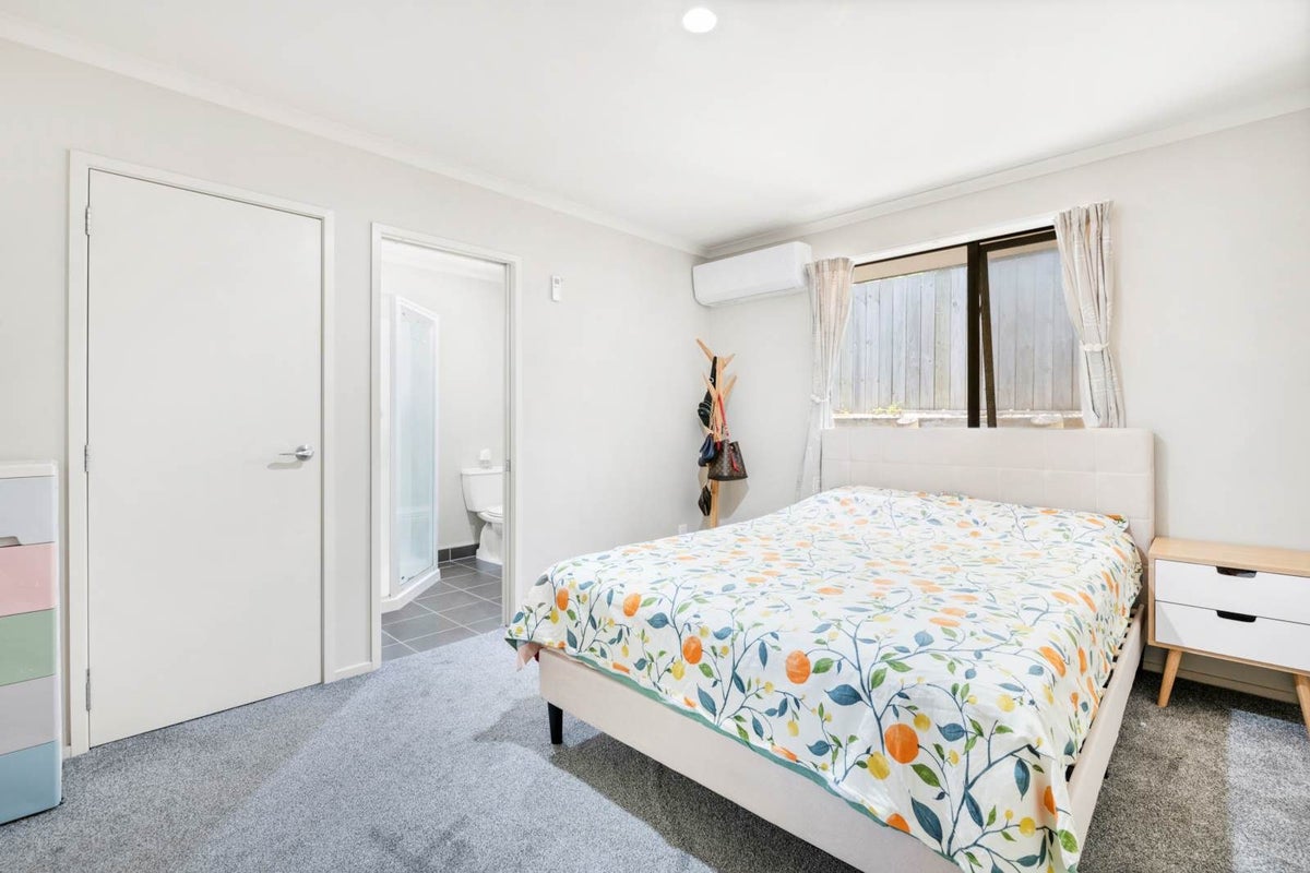 73A Marlborough Avenue, Glenfield, Auckland - Carousel 15