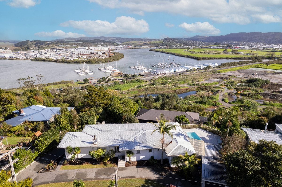 78 Mackesy Road, Parahaki, Whangarei - Carousel 1