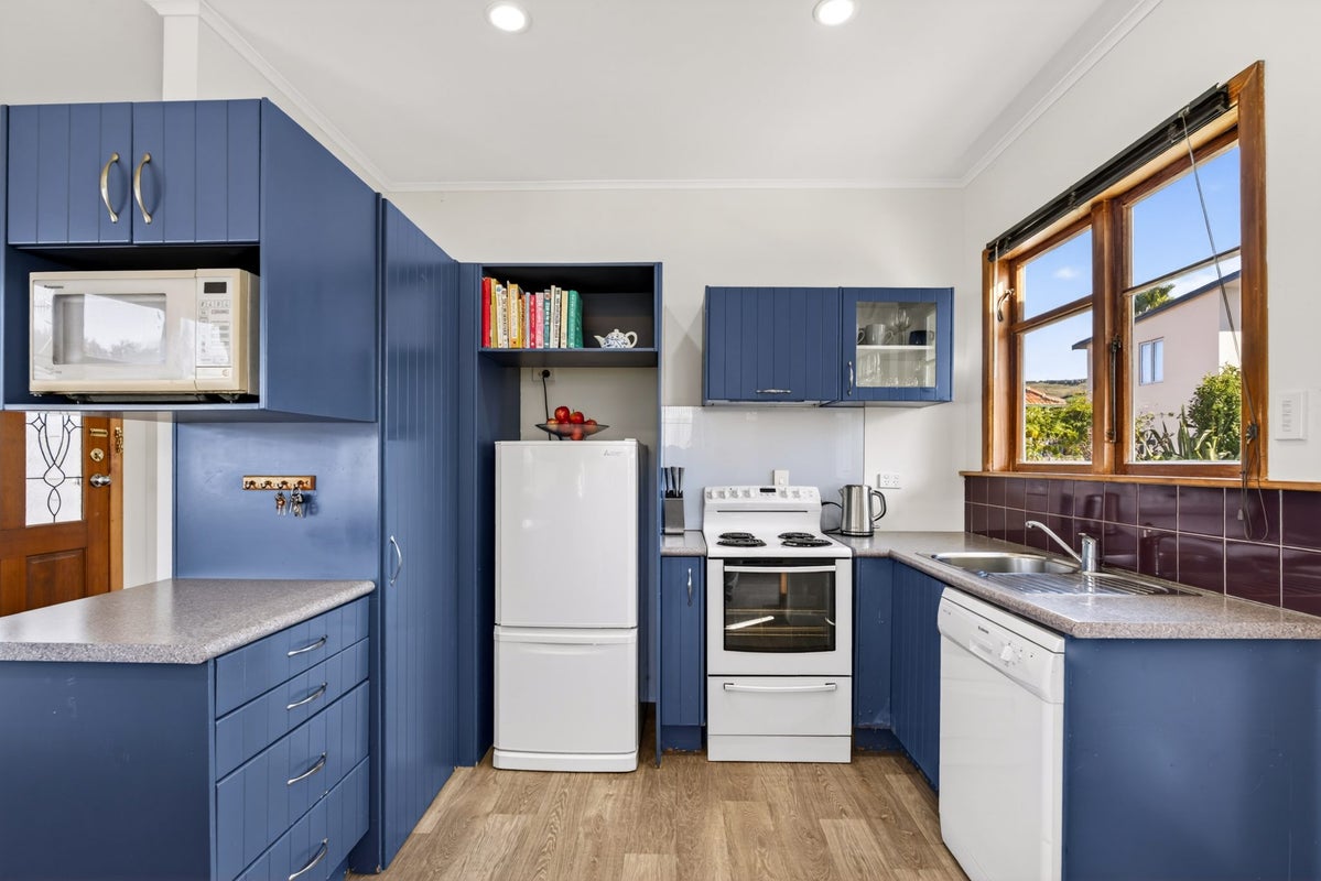 39 Waterhouse Street, Taradale, Napier - Carousel 2