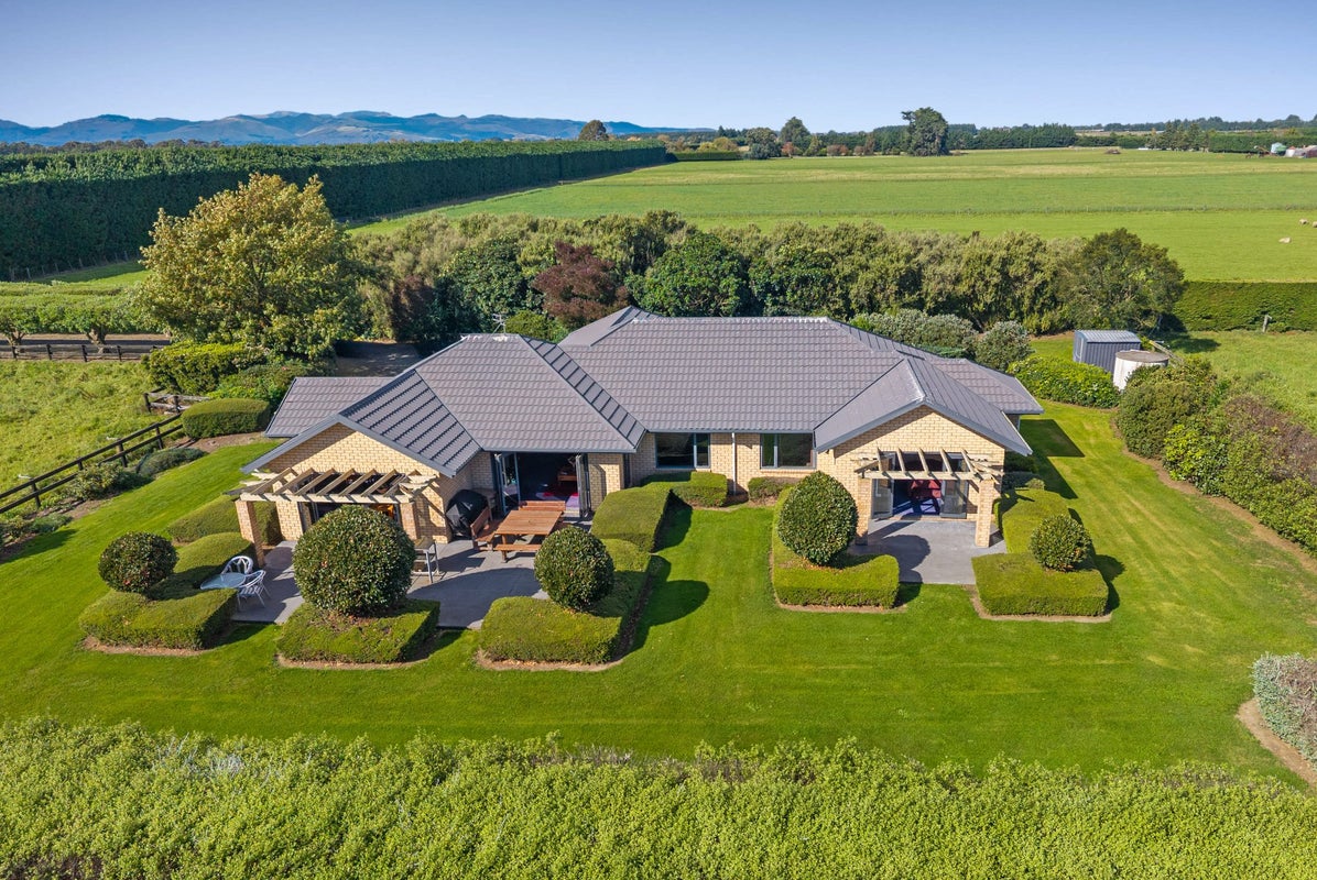 211 Dawsons Road, Templeton, Christchurch - Carousel 1